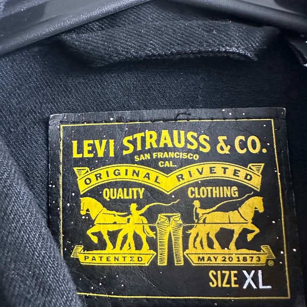 Levi’s Star Wars Darth Vader Black Jacket - Picture 4 of 10
